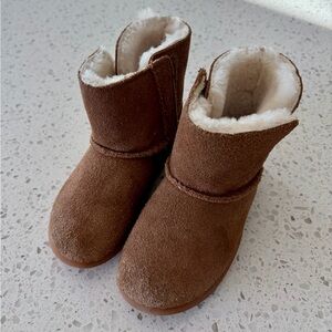 Ugg Keelan Chestnut Suede Boots